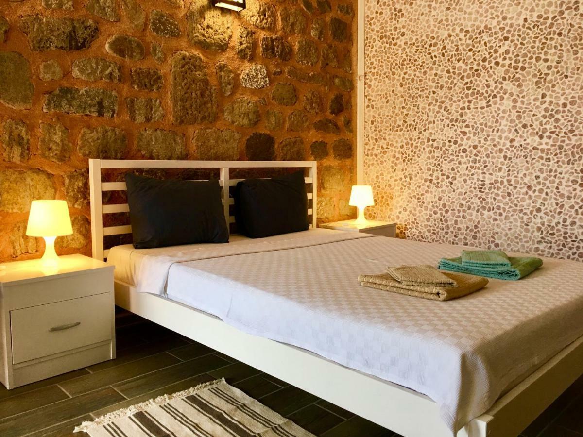 Attalos Hotel